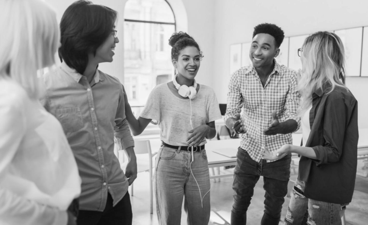Consultation financière personnalisée avec documents et calculatrice