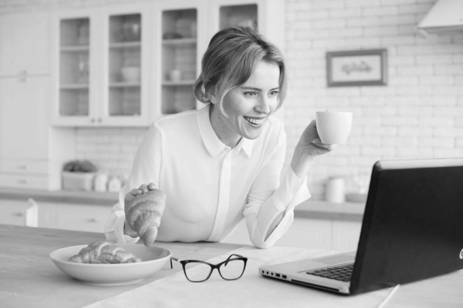 Environnement de travail professionnel sylenatrixo avec vue sur Limoges